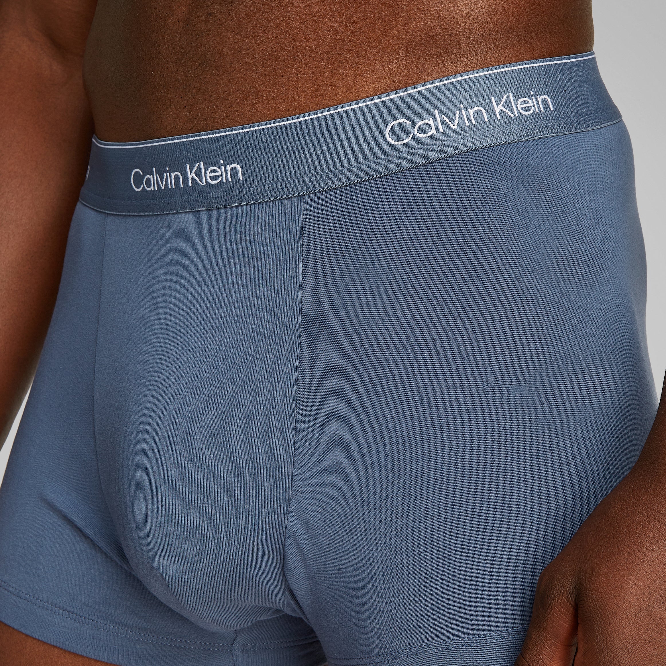 Calvin Klein ICON Cotton Stretch 3 Pack Dart Trunks Multi