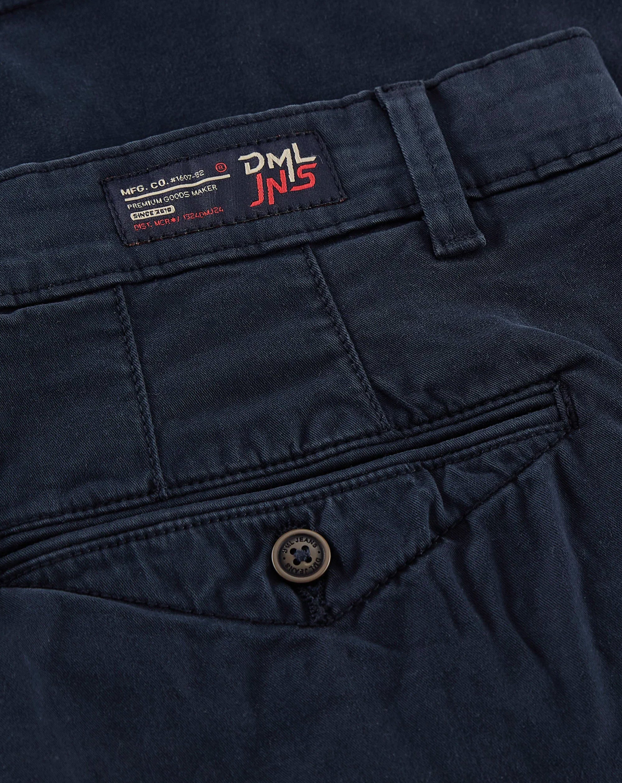 DML Healey chino shorts NAVY