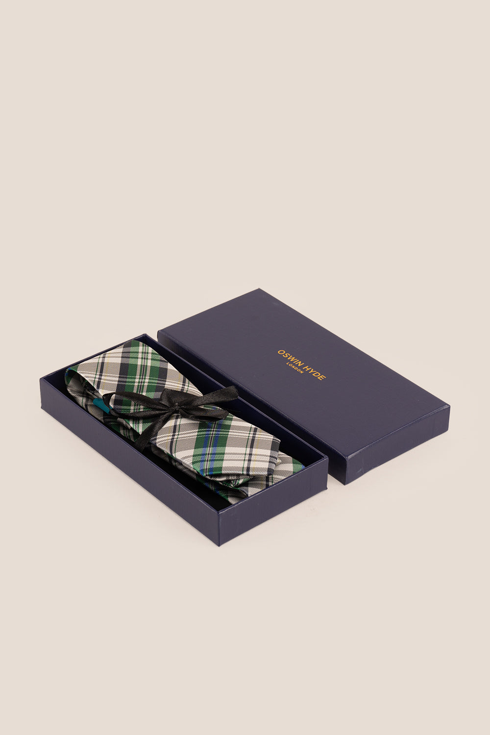 Checks Green White