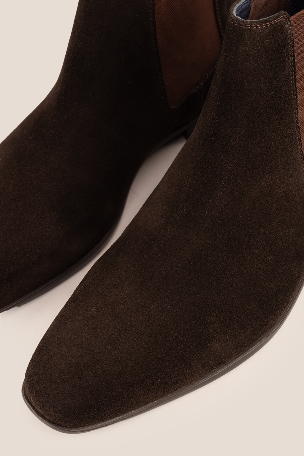 Darwin Brown Suede