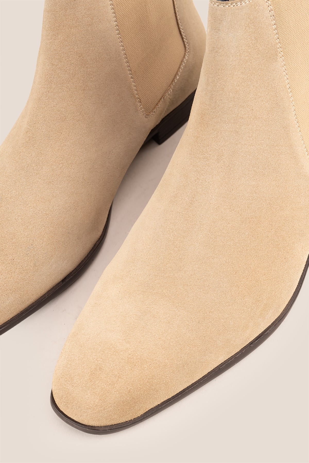 Darwin Sand Suede
