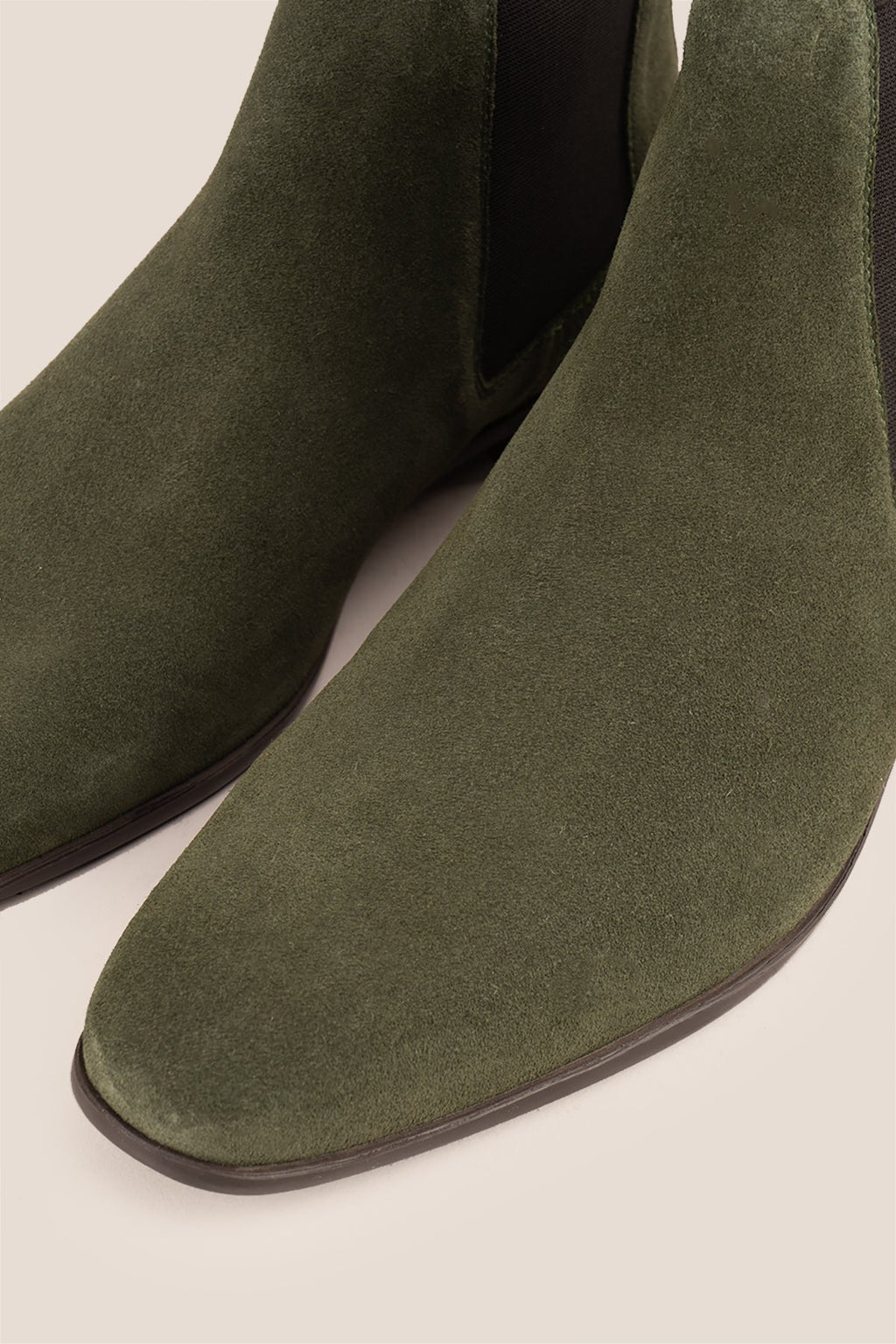 Darwin Green Suede