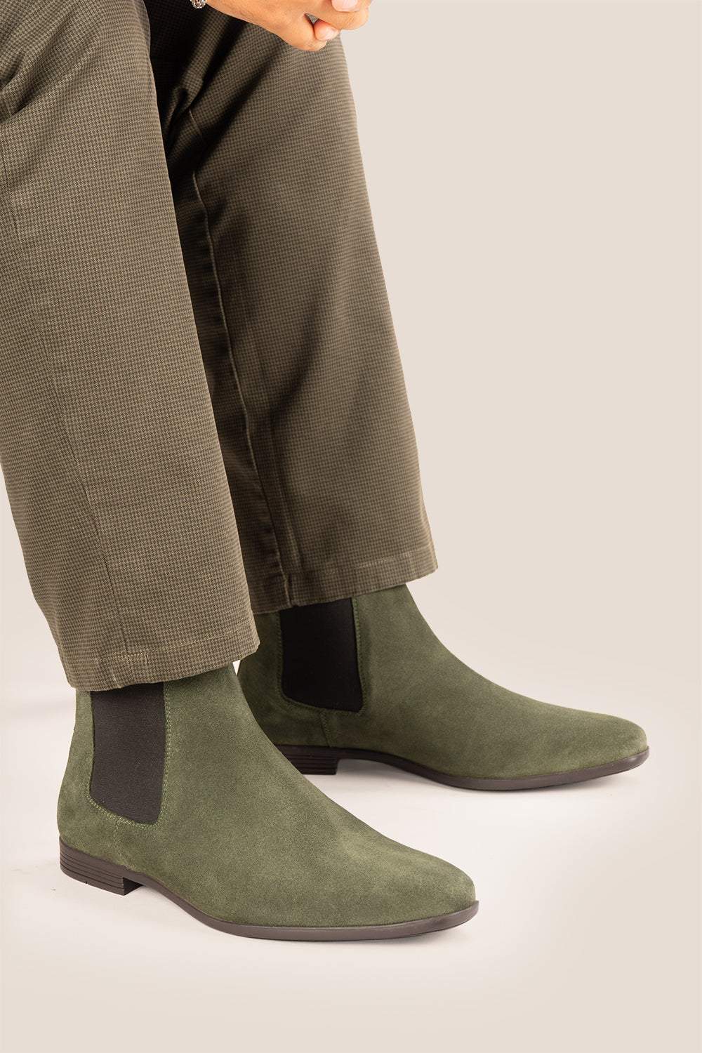 Darwin Green Suede