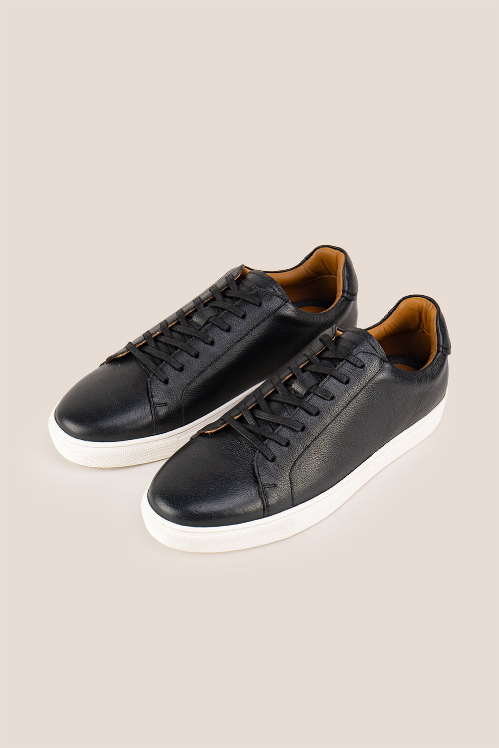 Harper Black Grain