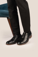 Winston Black Wide Fit