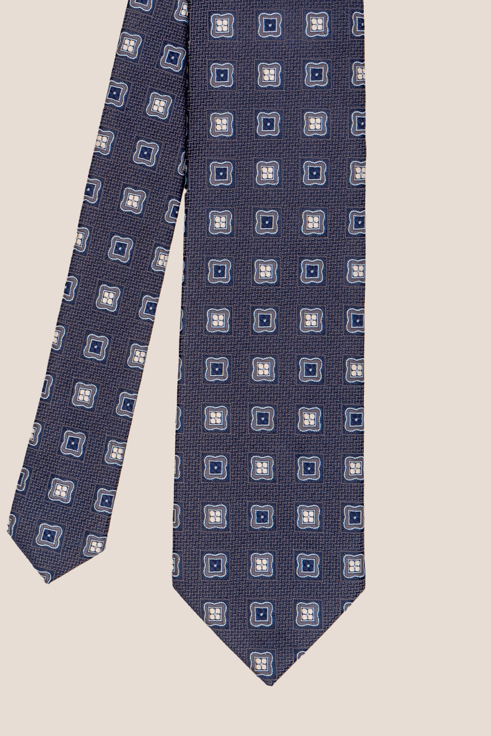 Theo Navy