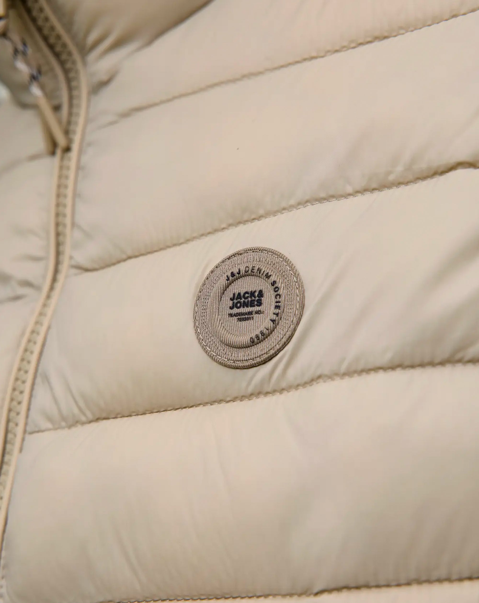 Jack & Jones JJE Bradley Light Body Warmer – Crockery