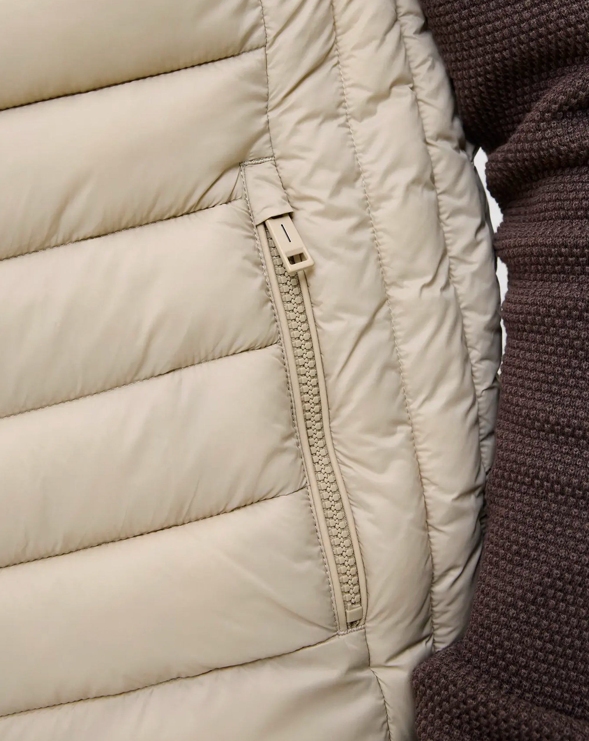 Jack & Jones JJE Bradley Light Body Warmer – Crockery