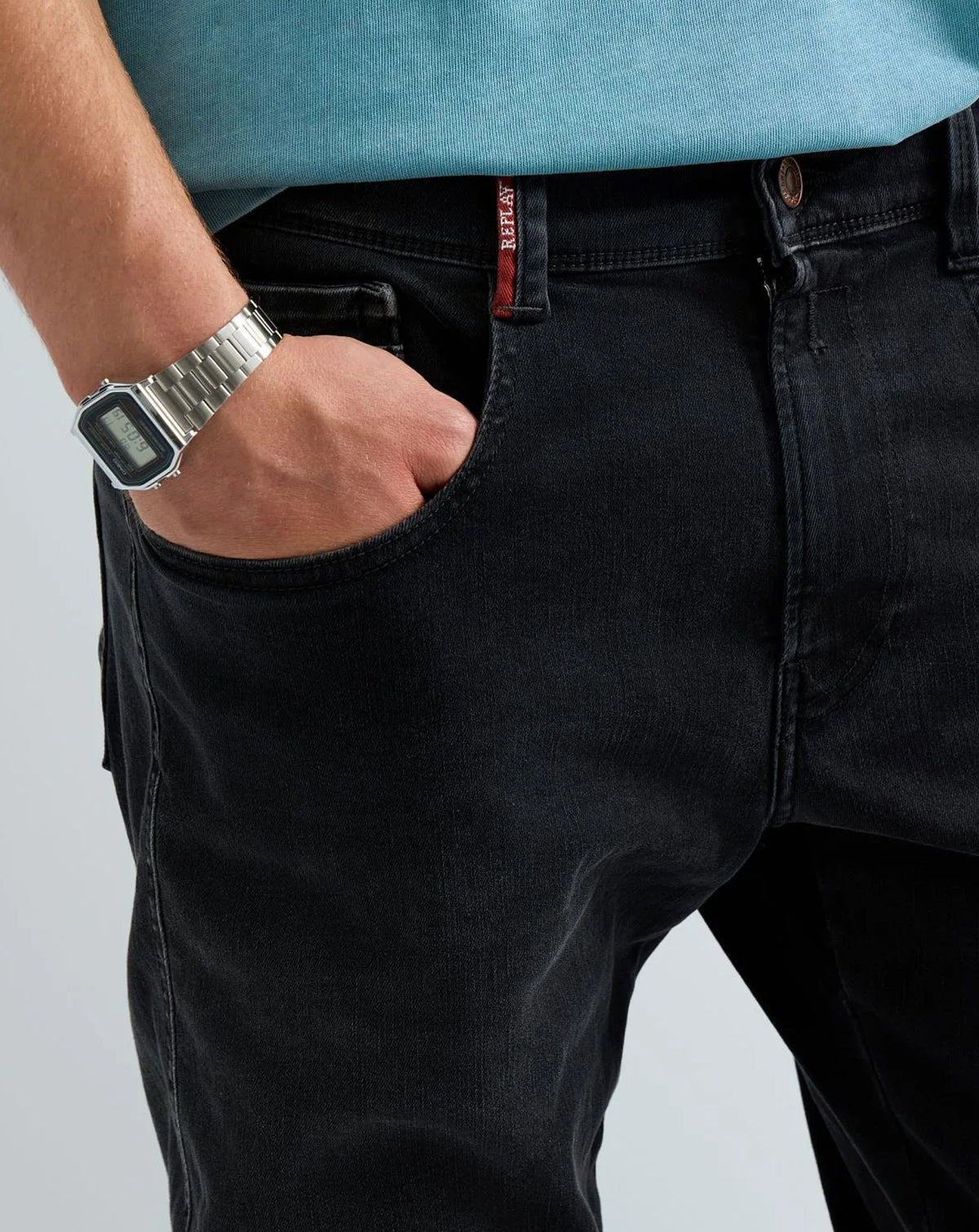 Replay Hyperflex Anbass Slim Fit Jean washed black C097