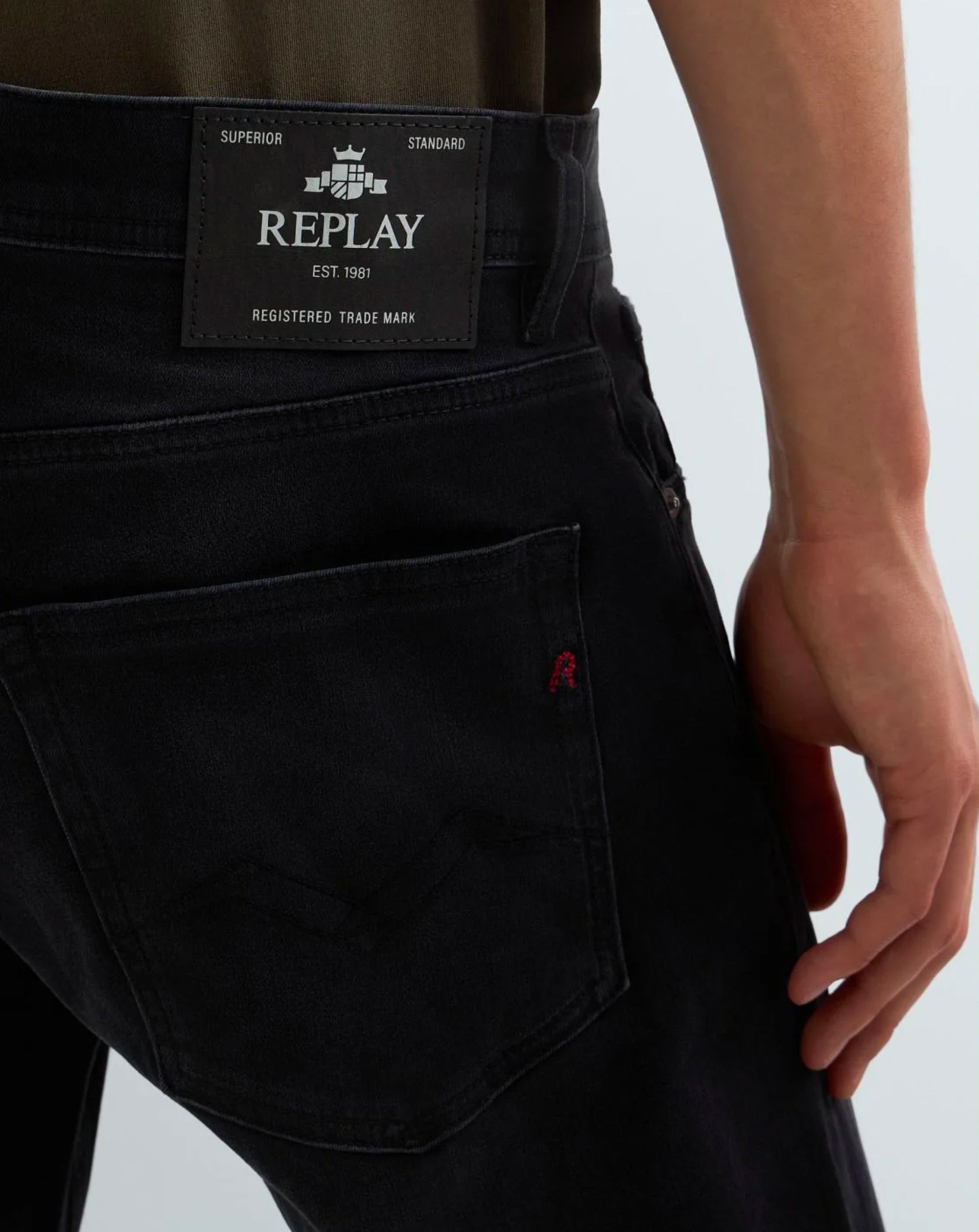 Replay Power stretch Grover straight fit Jean Black 097