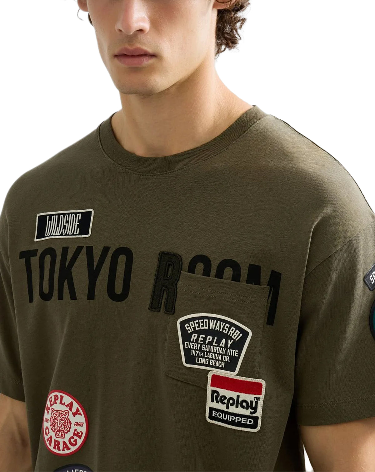 Replay Relaxed Fit Pocket T-Shirt With Badge Detail KHAKI