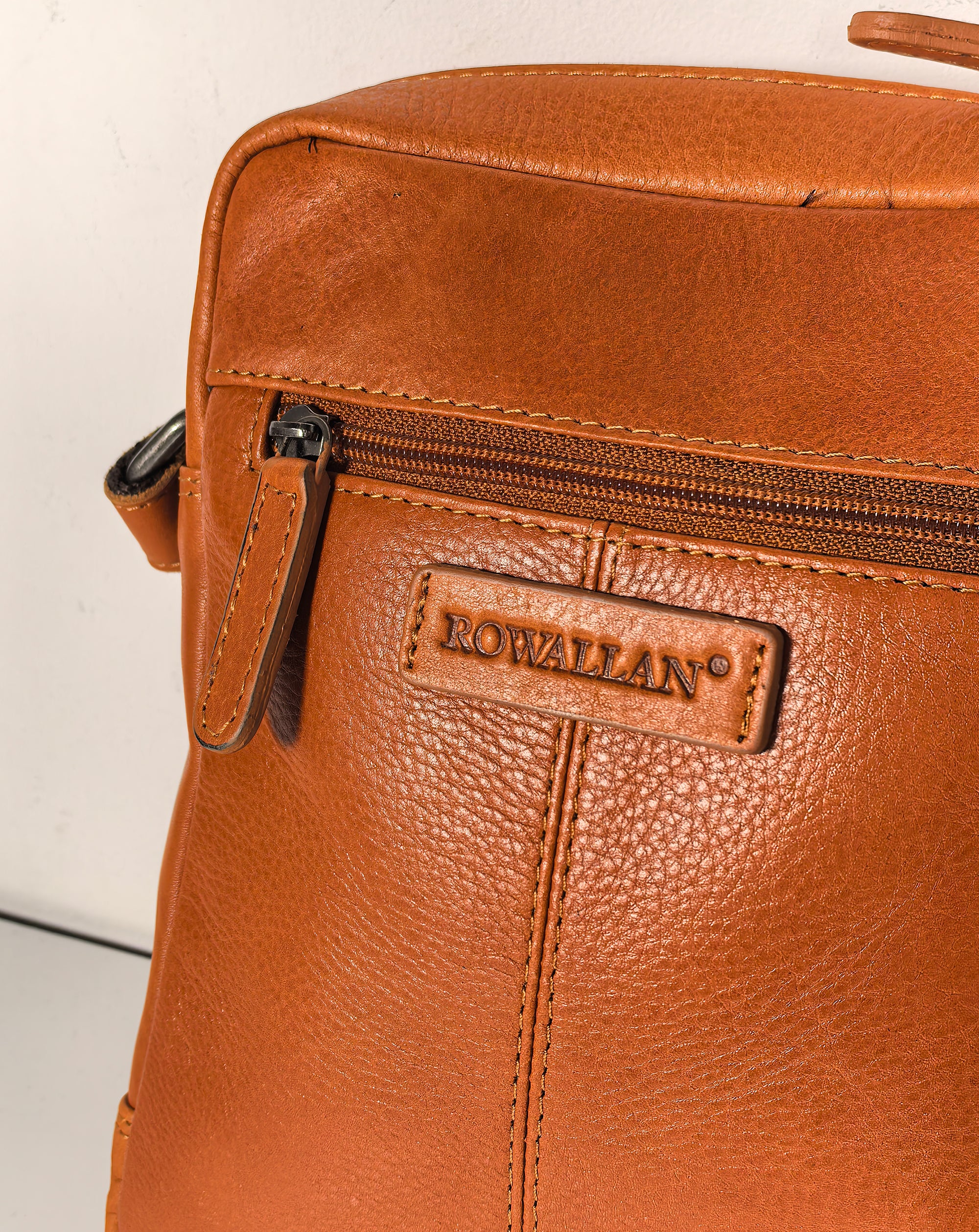 Rowallan Spartan Light Tan Medium Single Top Zip Cross Body Man Bag