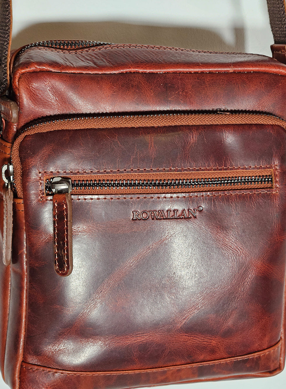 Rowallan Trojan Cross Body Bag Cognac