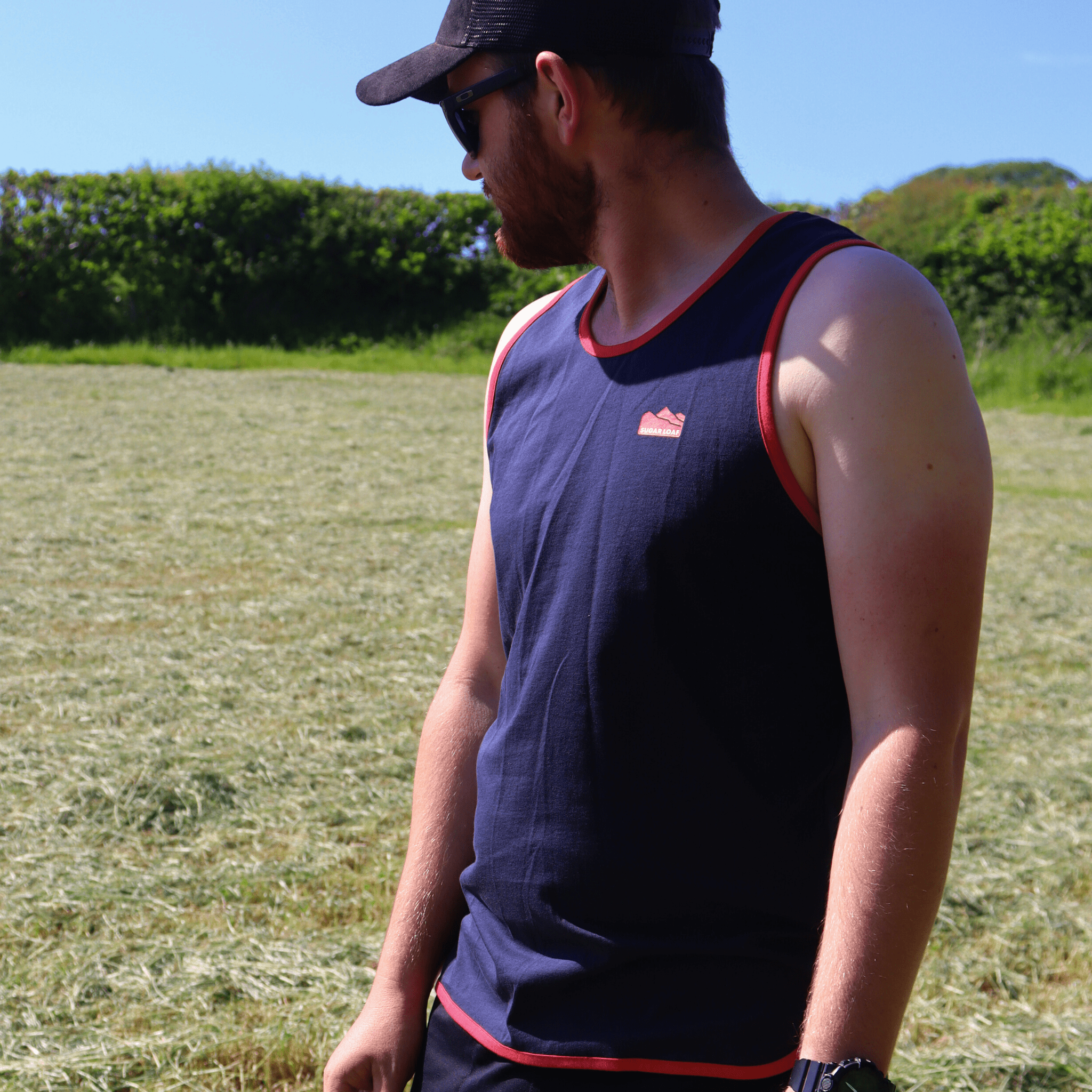 Sugar Loaf Shearing Singlet - Navy/Red