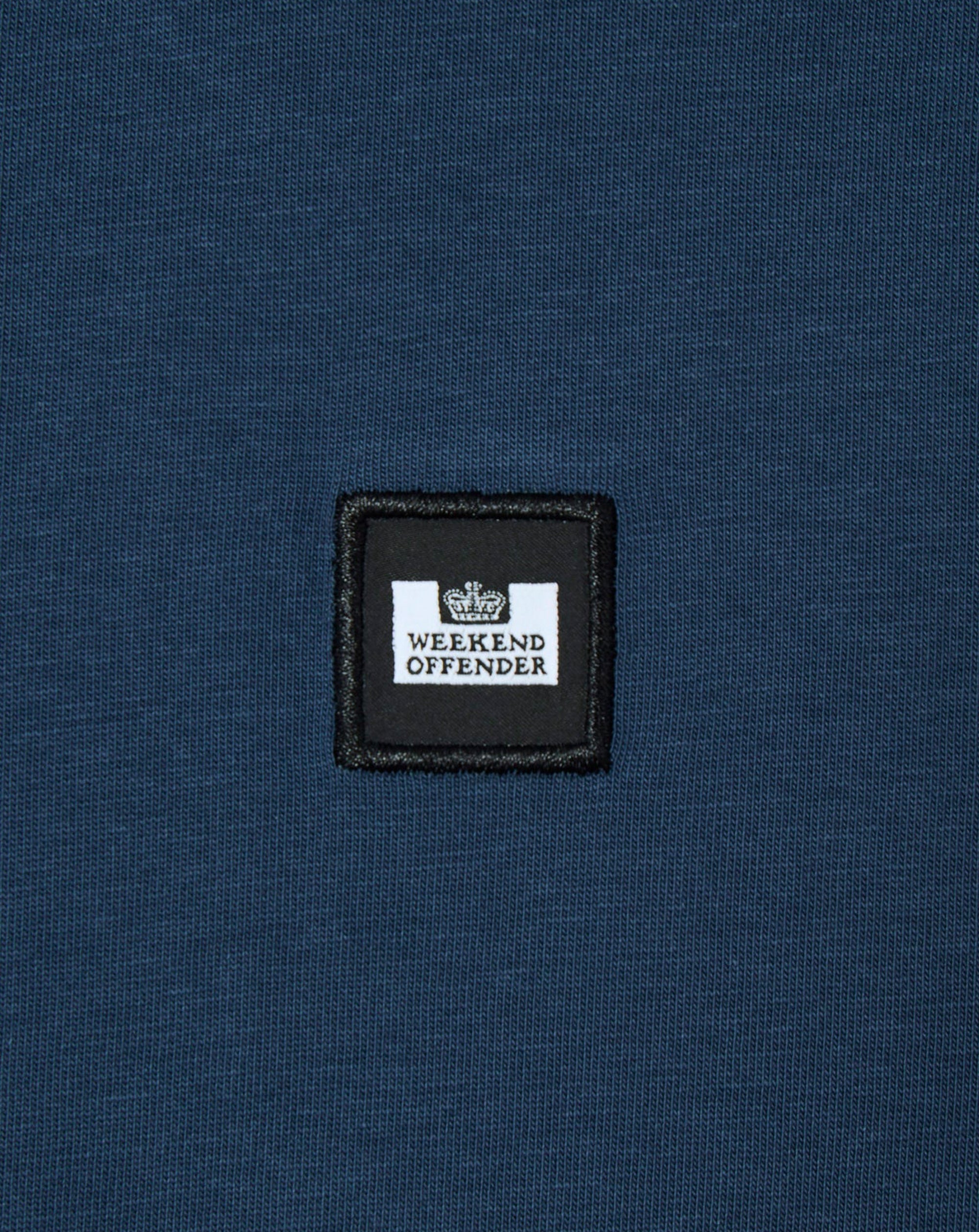 Weekend Offender Brooklands badge tee LAGOON BLUE