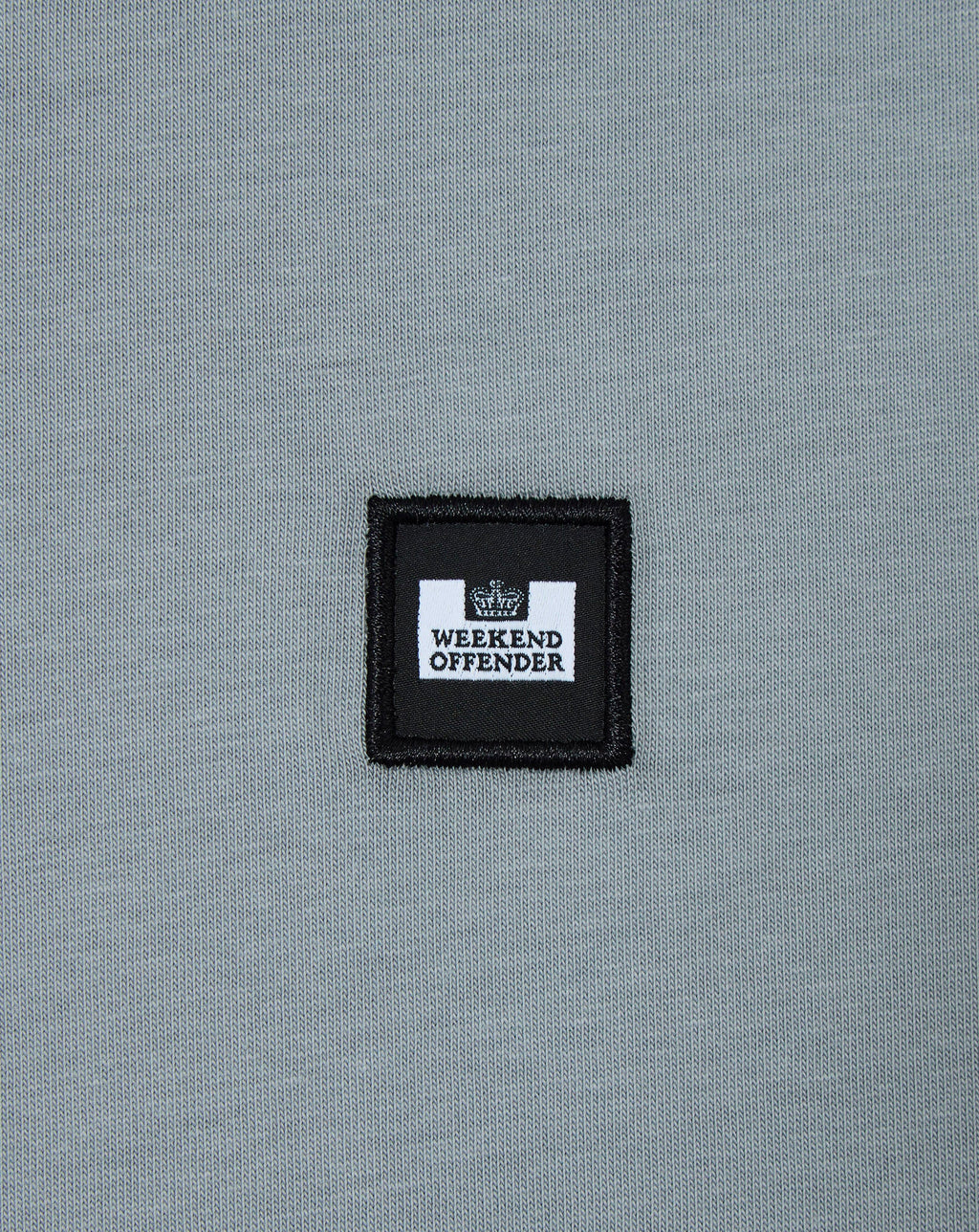 Weekend Offender Brooklands badge tee SMOKEY
