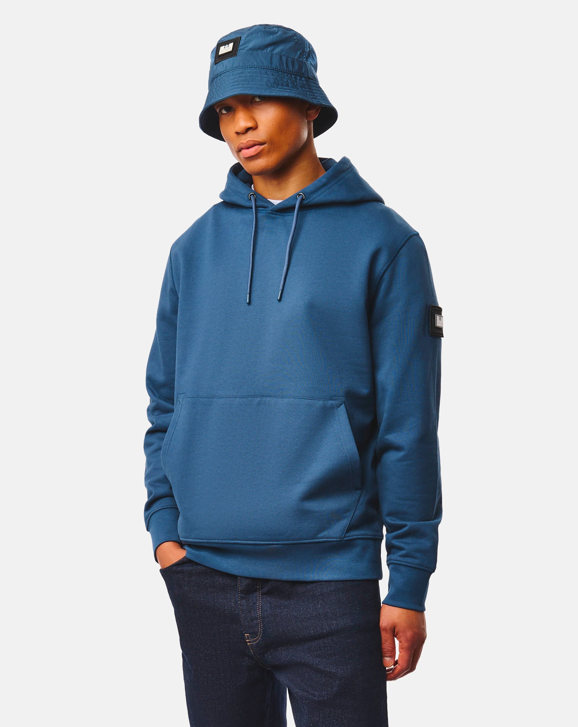 Weekend Offender Oulton Overhead Hoodie LAGOON BLUE